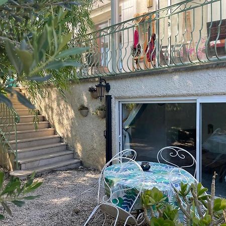 Cocooning Apartment Pujaut Exterior photo